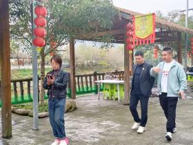 不散的宴席~贵州福泉黄丝江边小镇,可以来玩水游泳烧烤,很适合露营环境不错……